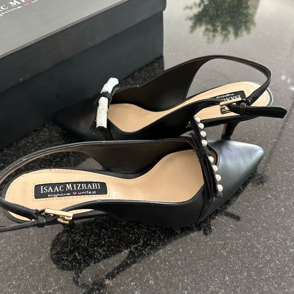 New in the box Isaac Mizrahi Black Pearl-Embellished Heels - Picture 2 of 5
